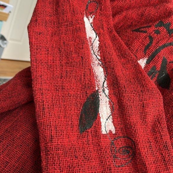 Art to wear Cadigan Button-up Top hand painted on red/black weave women’s M - Picture 5 of 11